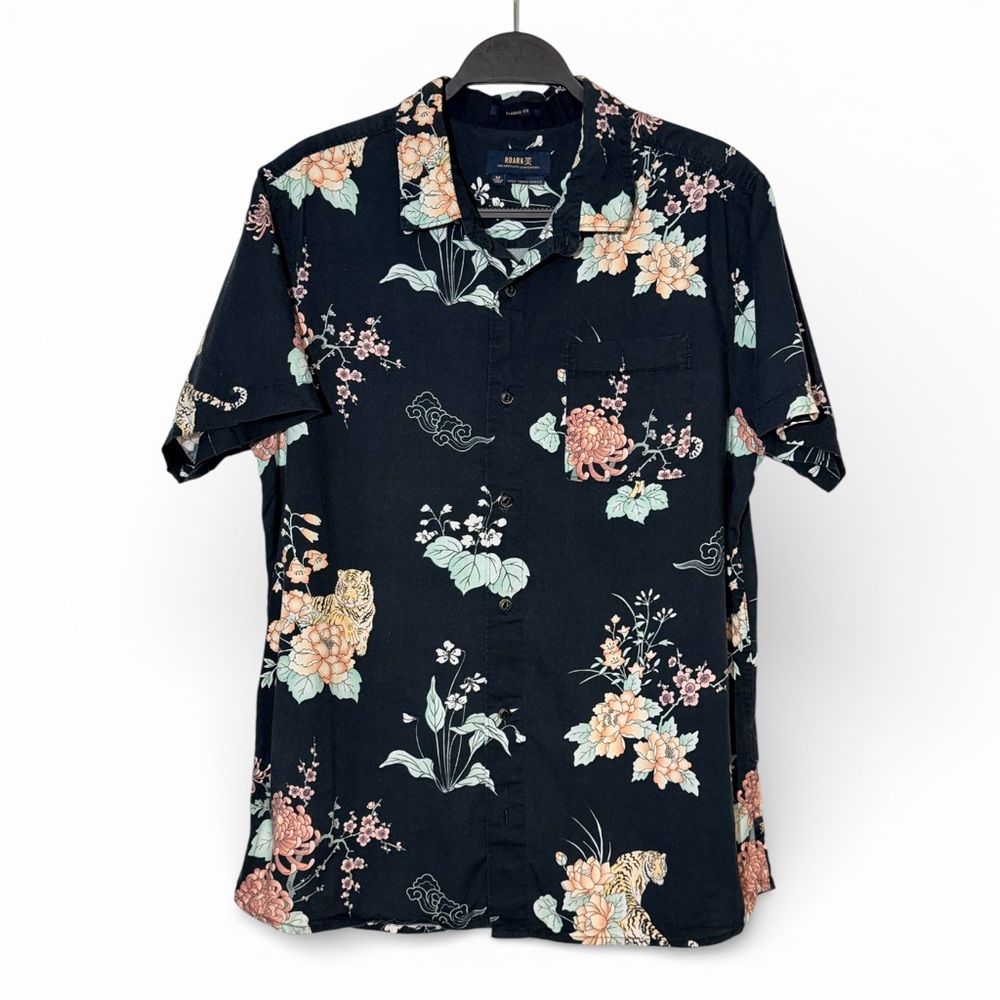 Roark Journey Floral Short Sleeve Button-Up Shirt in Medium